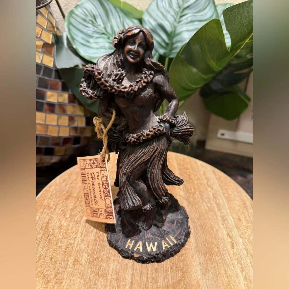 RARE- KC Company Hawaii, Vintage Wood Resin Hawaiian Carved Hula Girl 7